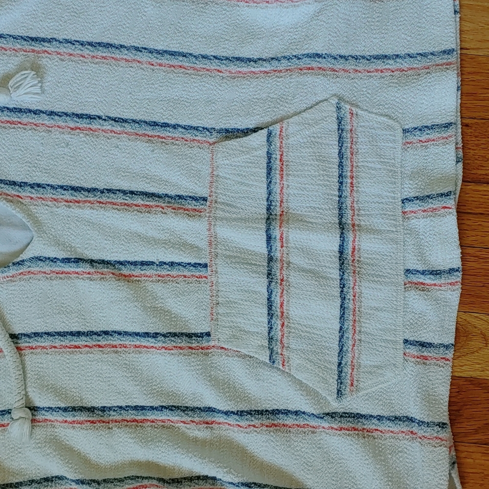 Ocean drive Boho Hoodie pullover, size small - Picture 4 of 7